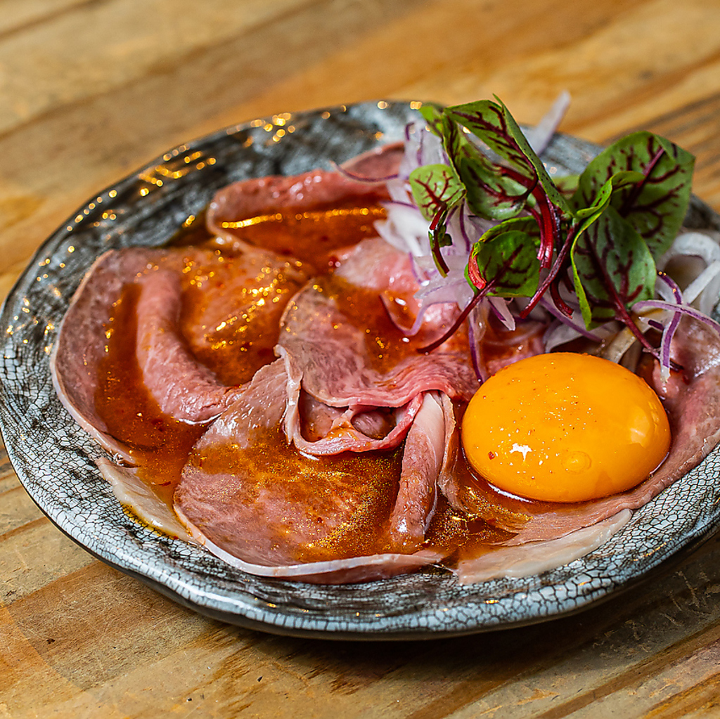 お肉やお魚、野菜まで…広島の味を存分にお楽しみください。まろやかでコクのある広島牛が人気！