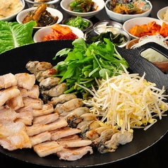 韓国鍋 オモニ 梅田店のおすすめ料理1