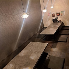 中規模～大型宴会にぴったりの小上がり掘りごたつ席完備★