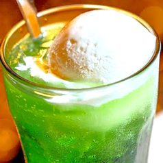 お・と・なのメロンクリームソーダ