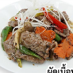 牛肉と野菜の黒胡椒炒め