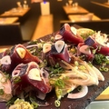 料理メニュー写真&nbsp;【鰹】三種盛り(刺身・塩・ポン酢)/土佐巻(中巻)