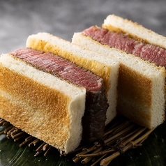 -牛Sコース‐ 名物シャトーブリアンのステーキサンド