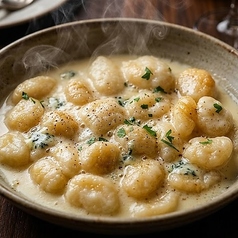 ポテトニョッキ　ブルーチーズソース