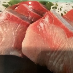 ハマチ刺し