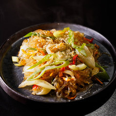 絶品の創作料理の数々！焼肉酒場としても◎