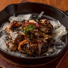 鶏皮の炭火焼き風鉄板焼き
