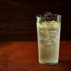 ニューイタメシ酒場 grazie グラッツェ すすきの南5条店の特集写真