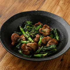 砂ズリと空心菜のニンニク炒め