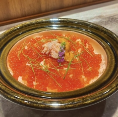 雲丹といくらの海鮮土鍋ご飯