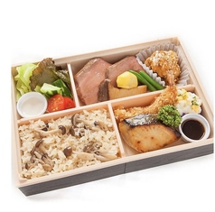 ローストビーフとさわら西京焼き弁当(お茶つき)