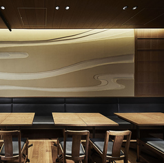 【月から木・土・日・祝】貸切可能！※最低保障金25万円、金・祝前日は最低保障金35万円、お一人様4000円から承ります。