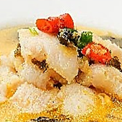 白身魚と高菜の四川風酸辣煮込み