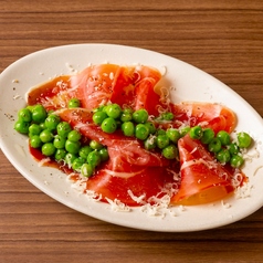 ハモンセラーノと青豆のサラダ