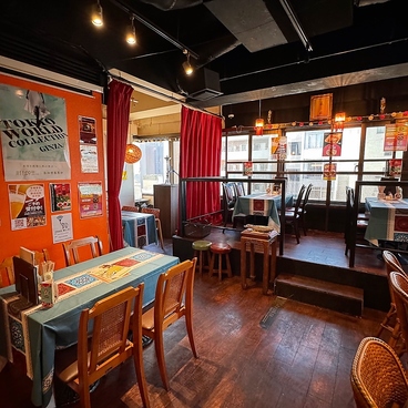 タイフードビストロ RUFUS 大宮東口の雰囲気1