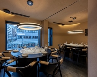 完全個室は接待等の特別な日のお食事に最適です。