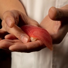 全席扉付き完全個室　3時間飲み放題　直送鮮魚×和牛すき焼き　ギントロ湯島店特集写真1