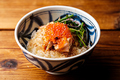 料理メニュー写真&nbsp;鮭ハラスとイクラの混ぜご飯