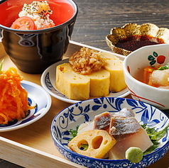 本日のおまかせ前菜豆皿盛り
