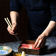 肉の匠が厳選した国産牛を使用したしゃぶしゃぶ