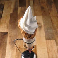 デザートにはジェラートやソフトクリーム♪