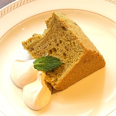 抹茶のシフォンケーキ