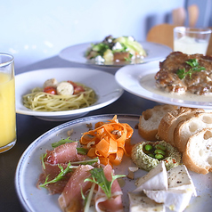 ノイロ.2nd dining特集写真1