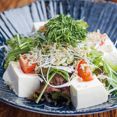 豆腐とじゃこのサラダ