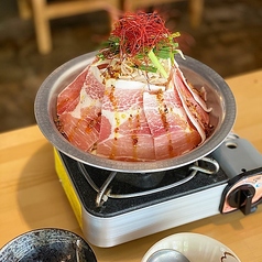 名物！「あぐー豚のラー油鍋」