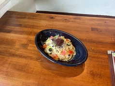 カッペリーニ アンチョビと旬野菜のオイルスパゲティ