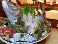 石巻直送の新鮮な魚介類や野菜を使用