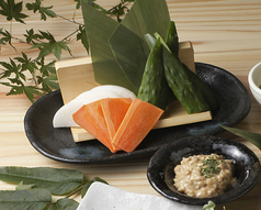 三種の野菜の味噌マヨディップ