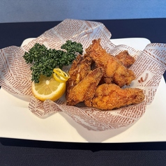 フライドチキン、フレッシュレモン添え