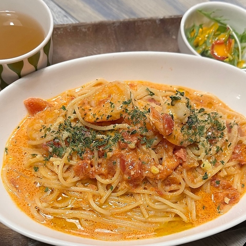 KABA'S KITCHEN 򕶌ɓX