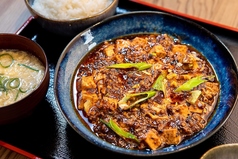 ご飯が進む本場の味！素材の旨み溶け込む自慢の逸品♪