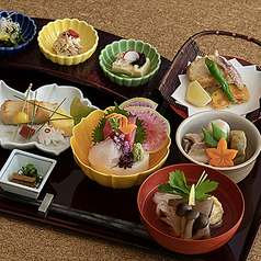 日本料理 平川 ホテルメトロポリタン エドモントのおすすめランチ1