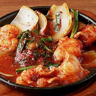 鉄板生ホルモン炒め