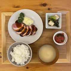 つむぎ食堂のおすすめ料理1