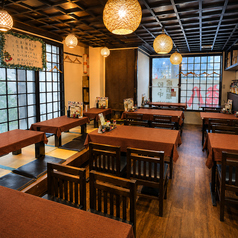 西船橋 餃子 個室居酒屋 ご当地ダイニング 猿八 本店の雰囲気1