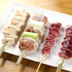 テーブル席限定コースで楽しむ充実した料理と〆の一品