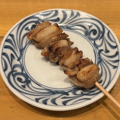 鶏皮ニンニク串