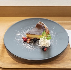 上品な甘さが際立つエッグタルト(タルトフラン)の贅沢の写真