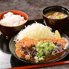 厚切りヒレかつ定食(八丁味噌)