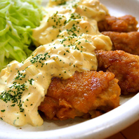 【本場の味】揚げたてジューシー！名物「チキン南蛮」
