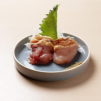 鹿児島直送の薩摩地鶏♪皮のコリコリ食感がやみつき◎