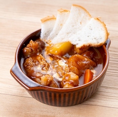 【France】黒毛和牛の牛すじたっぷりビーフシチュー