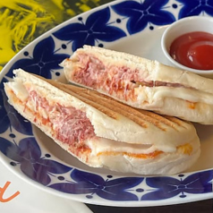 ツナとトマトソース