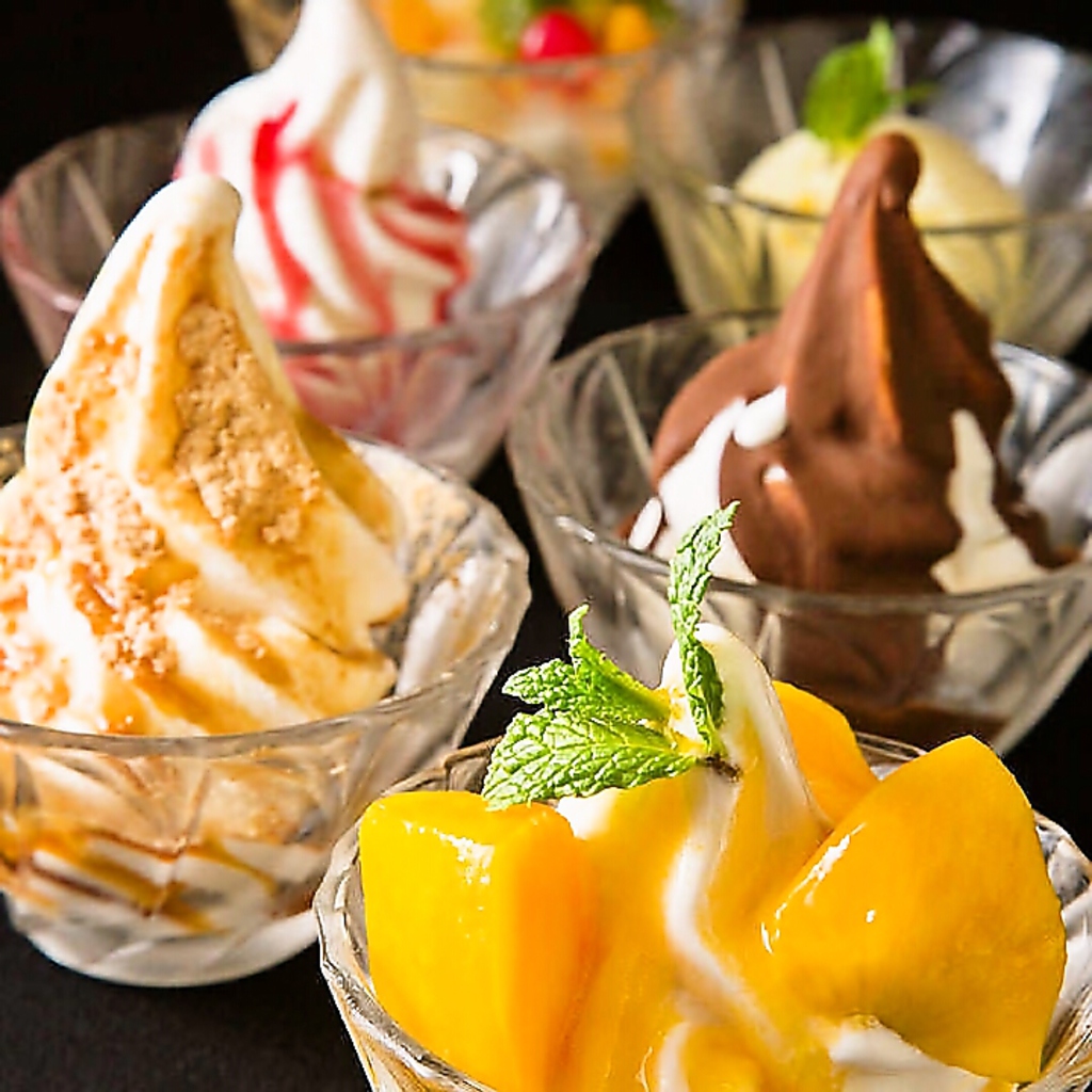 甘いデザートは食後の楽しみですよね！当店では10種類以上取り揃えてお待ちしております！