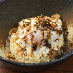 温泉卵とトリュフのポテトサラダ