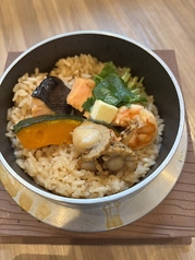 鮭と帆立の釜飯 ~バター風味~